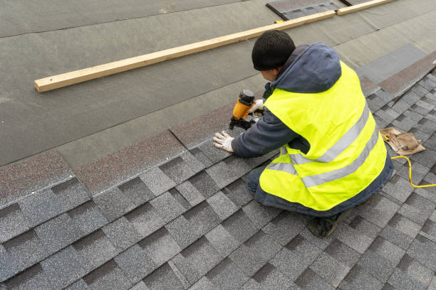 Hot Roofs in University Heights, IA
